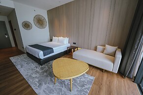 Roxy Beach Resort