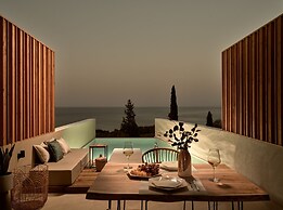The Sall Suites Complex B - Sea Views