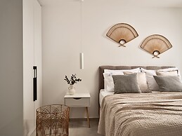 The Sall Suites Complex B - Sea Views