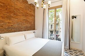 Uma Suites Sagrada Familia