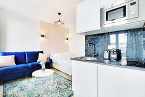 Super Studio - Place de la Bastille