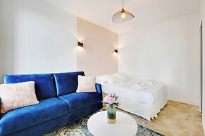 Super Studio - Place de la Bastille
