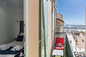 Hotel Avaton - Deluxe Balcony Bedroom - Cannes Palais