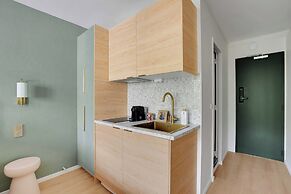 Modern 