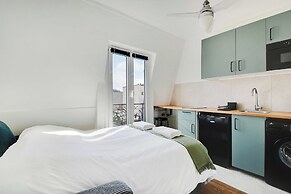 Intimate Studio for 2 People - Batignolles