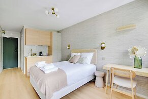 Modern 