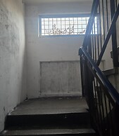 Urban Studio for a Real Ghetto Experience