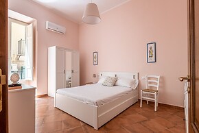 Il Cortile Degli Aragonesi by Wonderful Italy