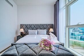 GLOBALSTAY. Azizi Royal Bay Apartments