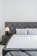 GLOBALSTAY. Azizi Royal Bay Apartments
