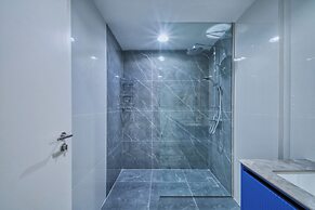 GLOBALSTAY. Azizi Royal Bay Apartments