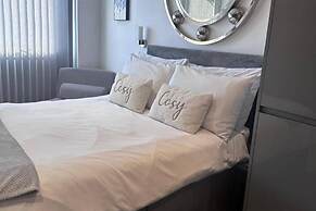 Beautiful 1-bed Studio in Penrith