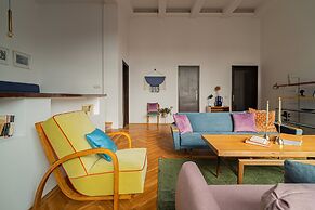 Spacious 3BR Atrium Penthouse Balcony Cismigiu