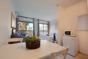 Studio in Marbella With Beachfront Pool