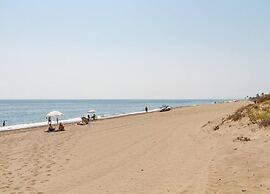 Studio in Estepona Near Sandy Beach