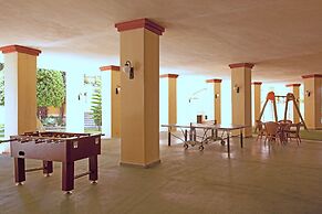 Studio in Marbella Beachfront With Pool