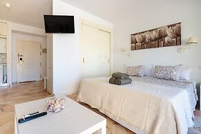 Studio in Marbella Near Romana Playa Beach