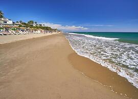 House in Marbella Near Sandy Beach