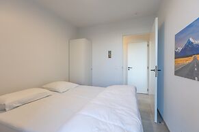 Newly Built Flat Near the City Centre
