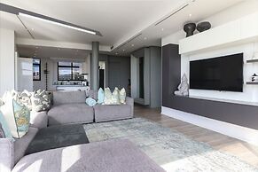 Precinct Corner Two Bedroom Waterfront Apartment - 221