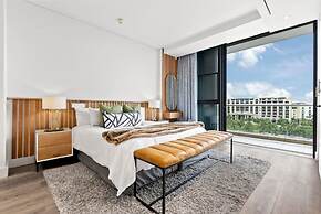 Precinct Corner Two Bedroom Waterfront Apartment - 221