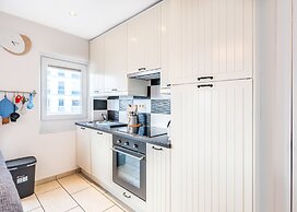 Modern Apartment Near Sea