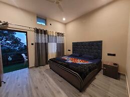 Sunset View Point Homestay