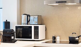 2BR Apt at Paramount with Stunning Views