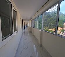 Hotel Aastha Height