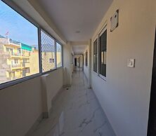 Hotel Aastha Height