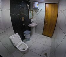 Hotel Aastha Height