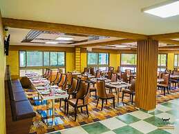 The Ole-Ken Hotel