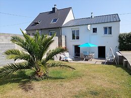 Apartment in Plouguerneau by Sandy Beach