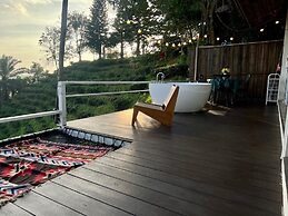 Bella Lunar Villa