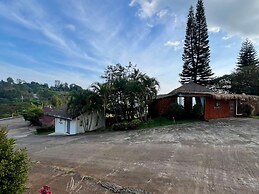 Bella Lunar Villa