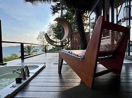 Bella Lunar Villa