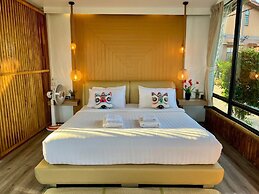 Bella Lunar Villa