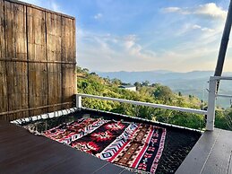Bella Lunar Villa