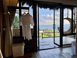 Bella Lunar Villa