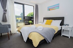 Yates Park Motel