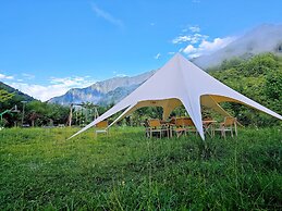Summergarden Hotel