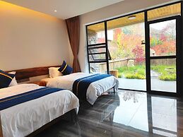 Summergarden Hotel