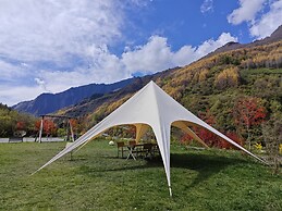 Summergarden Hotel