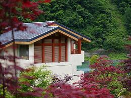 Summergarden Hotel
