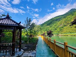 Summergarden Hotel