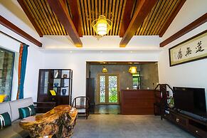Summergarden Hotel