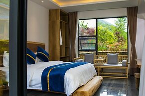 Summergarden Hotel