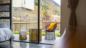 Summergarden Hotel