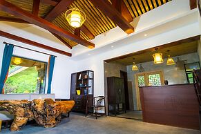 Summergarden Hotel
