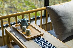 Summergarden Hotel